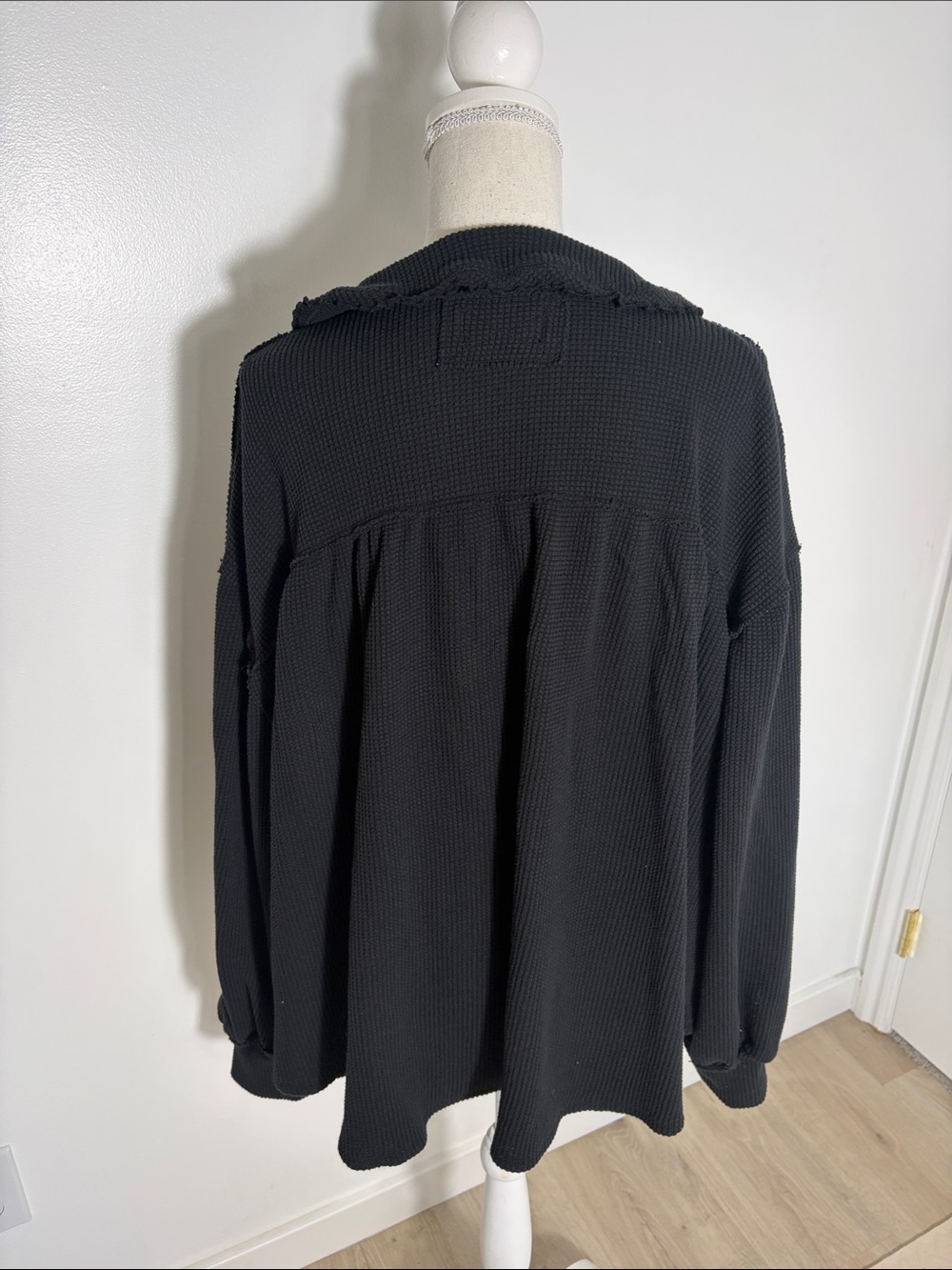 We The Free Black Waffle Knit Button-Front Long Sleeve Top Large - Picture 3 of 4